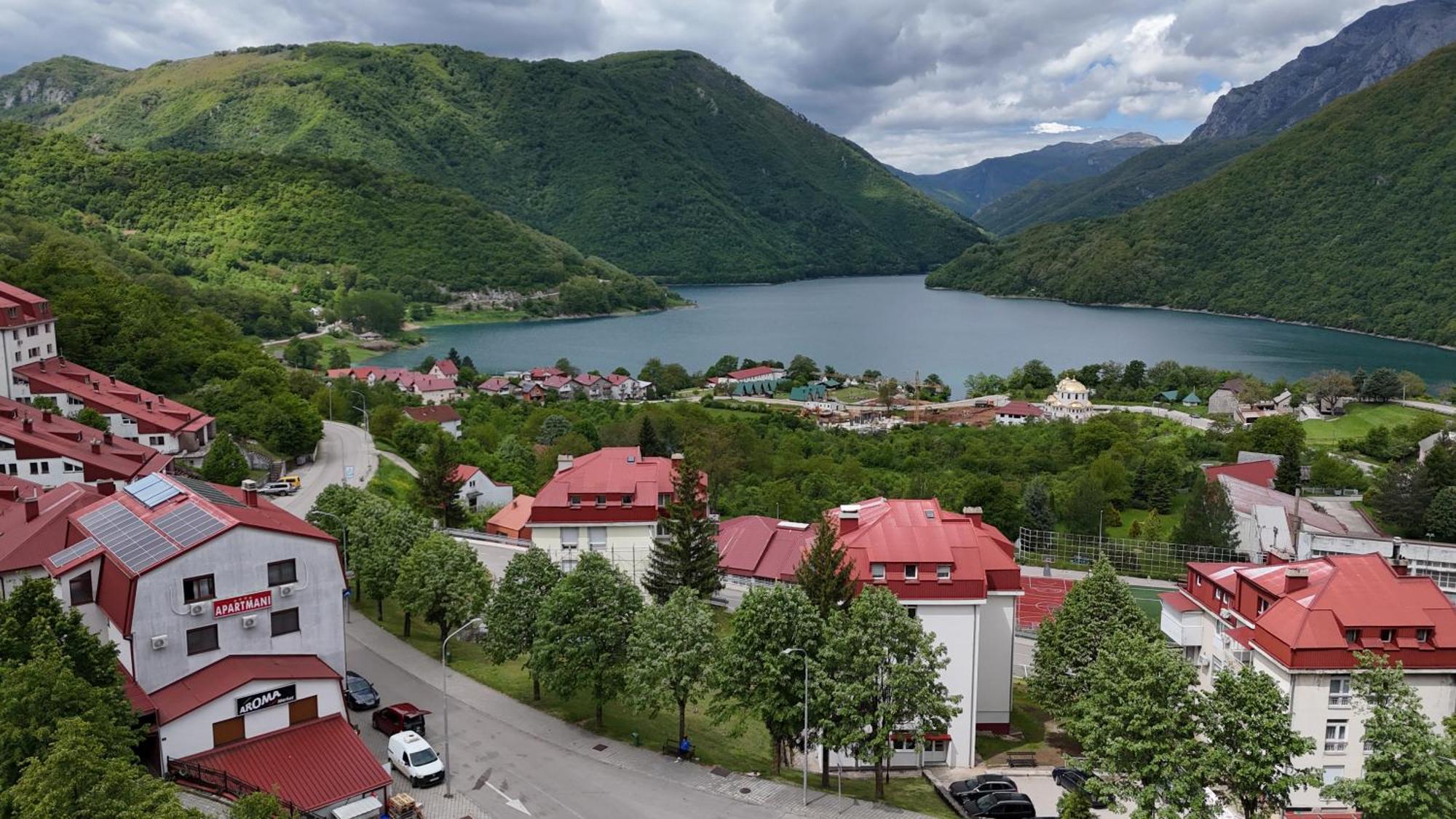 Apartments Ravno Pluzine Exterior photo